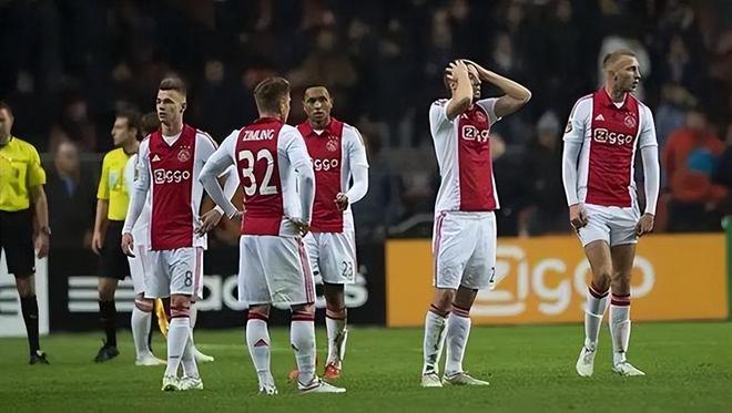 何在关键比 何在关键比